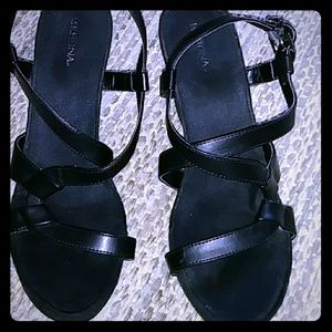 Merona Wedge sandals